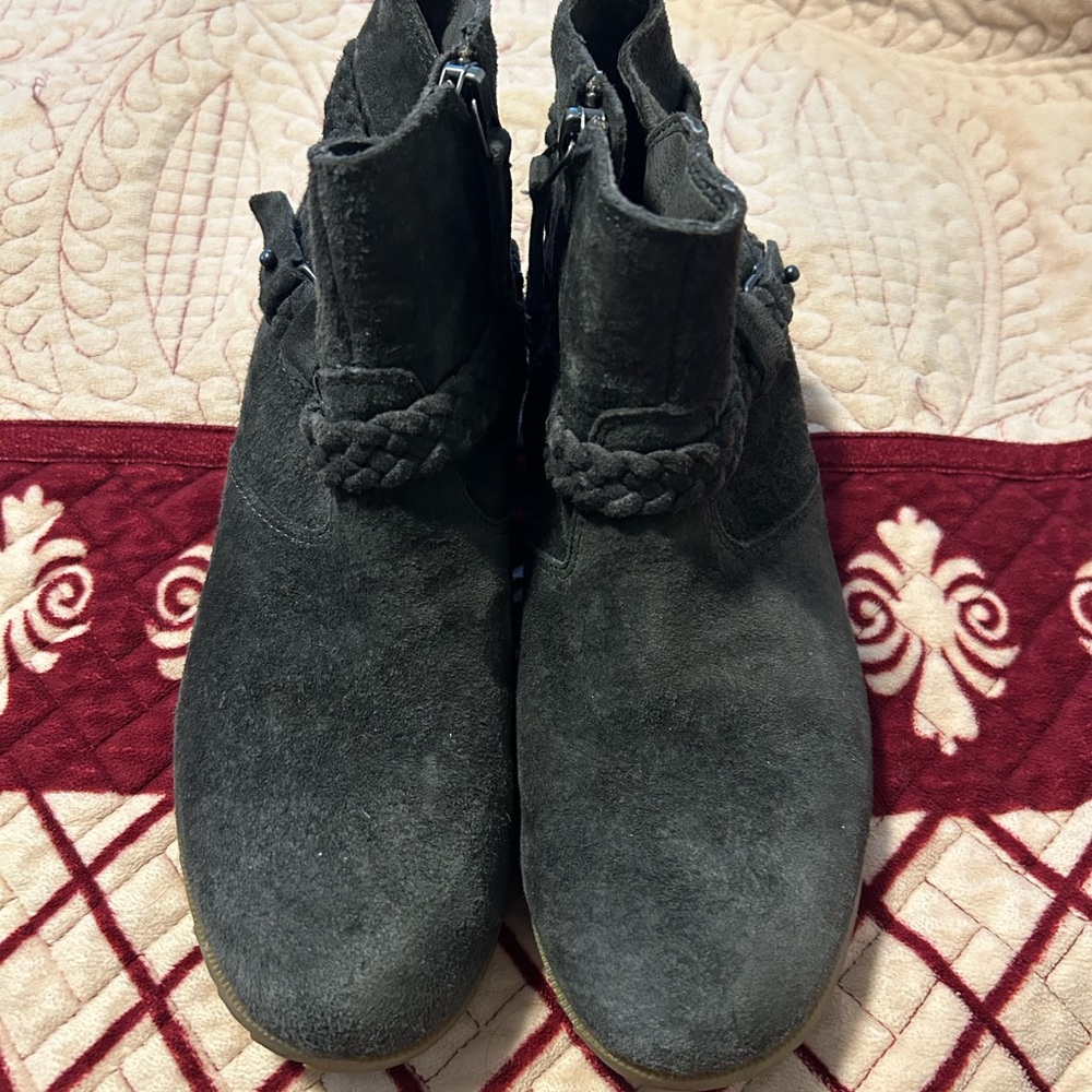 Teva green Suede Ankle Boots